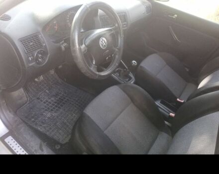 Серый Фольксваген Гольф, объемом двигателя 1.6 л и пробегом 250 тыс. км за 4100 $, фото 8 на Automoto.ua