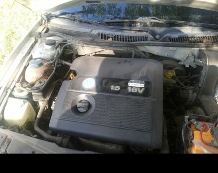 Серый Фольксваген Гольф, объемом двигателя 1.6 л и пробегом 250 тыс. км за 4100 $, фото 7 на Automoto.ua