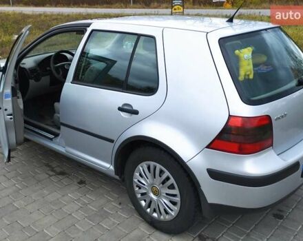 Фольксваген Гольф 2001 у Вінниці на Automoto.ua Сірий Фольксваген Гольф, об'ємом двигуна 1.6 л та пробігом 245 тис. км за 5000 $, фото 2 на Automoto.ua