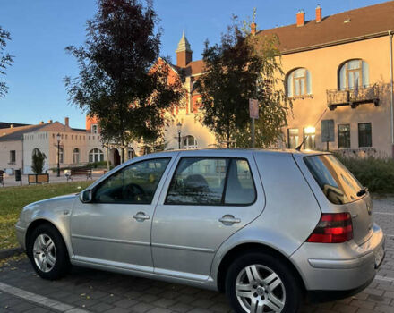 Серый Фольксваген Гольф, объемом двигателя 1.6 л и пробегом 260 тыс. км за 4400 $, фото 3 на Automoto.ua