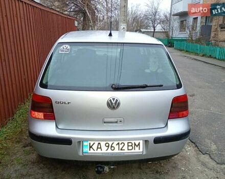 Серый Фольксваген Гольф, объемом двигателя 1.39 л и пробегом 299 тыс. км за 4500 $, фото 7 на Automoto.ua