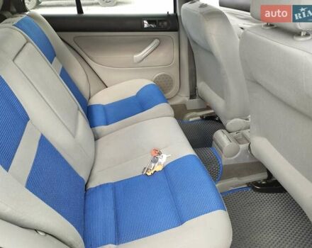 Фольксваген Гольф 2001 у Вінниці на Automoto.ua Сірий Фольксваген Гольф, об'ємом двигуна 1.6 л та пробігом 245 тис. км за 5000 $, фото 9 на Automoto.ua