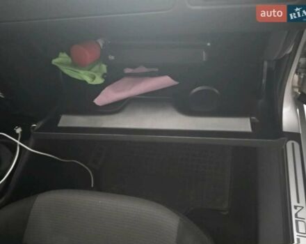 Серый Фольксваген Гольф, объемом двигателя 1.6 л и пробегом 232 тыс. км за 4600 $, фото 11 на Automoto.ua