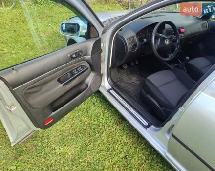 Серый Фольксваген Гольф, объемом двигателя 1.39 л и пробегом 218 тыс. км за 4300 $, фото 8 на Automoto.ua