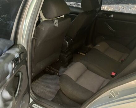 Серый Фольксваген Гольф, объемом двигателя 1.4 л и пробегом 216 тыс. км за 3350 $, фото 6 на Automoto.ua