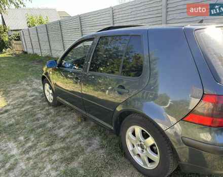 Серый Фольксваген Гольф, объемом двигателя 1.4 л и пробегом 225 тыс. км за 4400 $, фото 1 на Automoto.ua