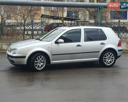 Серый Фольксваген Гольф, объемом двигателя 1.6 л и пробегом 219 тыс. км за 5600 $, фото 5 на Automoto.ua