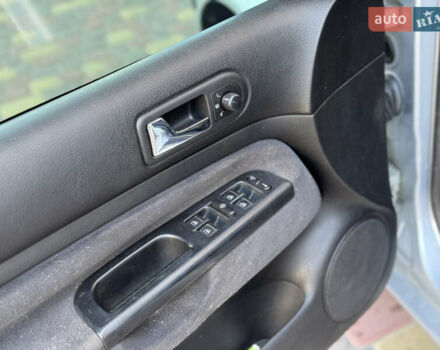 Сірий Фольксваген Гольф, об'ємом двигуна 1.6 л та пробігом 168 тис. км за 5500 $, фото 35 на Automoto.ua