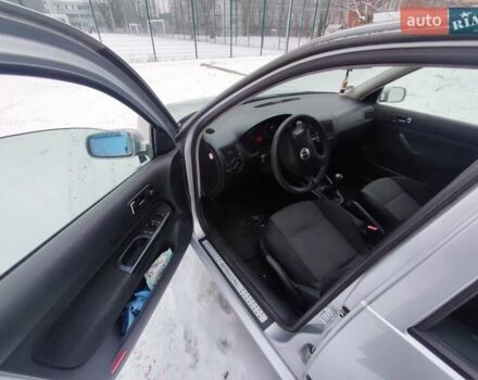 Серый Фольксваген Гольф, объемом двигателя 1.9 л и пробегом 350 тыс. км за 4550 $, фото 5 на Automoto.ua