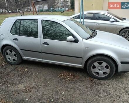 Серый Фольксваген Гольф, объемом двигателя 1.39 л и пробегом 235 тыс. км за 4000 $, фото 3 на Automoto.ua
