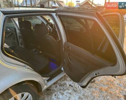 Серый Фольксваген Гольф, объемом двигателя 1.9 л и пробегом 356 тыс. км за 3800 $, фото 13 на Automoto.ua