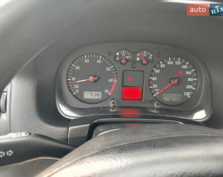 Серый Фольксваген Гольф, объемом двигателя 1.39 л и пробегом 225 тыс. км за 3999 $, фото 30 на Automoto.ua