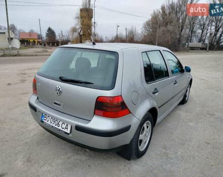 Серый Фольксваген Гольф, объемом двигателя 1.39 л и пробегом 225 тыс. км за 3599 $, фото 5 на Automoto.ua