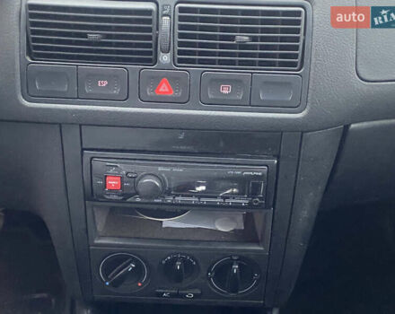 Сірий Фольксваген Гольф, об'ємом двигуна 1.6 л та пробігом 310 тис. км за 3550 $, фото 12 на Automoto.ua