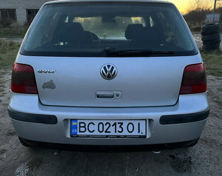 Серый Фольксваген Гольф, объемом двигателя 1.39 л и пробегом 210 тыс. км за 3900 $, фото 4 на Automoto.ua