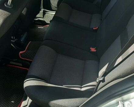 Сірий Фольксваген Гольф, об'ємом двигуна 1.6 л та пробігом 243 тис. км за 5300 $, фото 17 на Automoto.ua