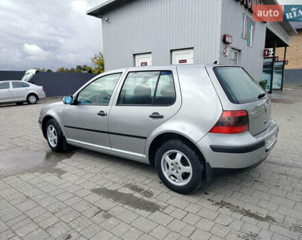 Серый Фольксваген Гольф, объемом двигателя 1.39 л и пробегом 225 тыс. км за 3999 $, фото 5 на Automoto.ua