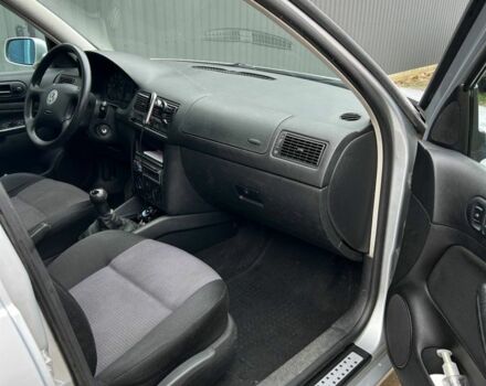 Серый Фольксваген Гольф, объемом двигателя 1.4 л и пробегом 239 тыс. км за 3800 $, фото 19 на Automoto.ua