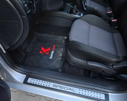 Фольксваген Гольф 2001 в Хмельницком на Automoto.ua Серый Фольксваген Гольф, объемом двигателя 1.4 л и пробегом 153 тыс. км за 3999 $, фото 13 на Automoto.ua