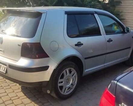 Серый Фольксваген Гольф, объемом двигателя 1.6 л и пробегом 228 тыс. км за 4500 $, фото 4 на Automoto.ua