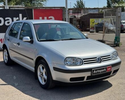 Серый Фольксваген Гольф, объемом двигателя 1.6 л и пробегом 214 тыс. км за 4790 $, фото 6 на Automoto.ua