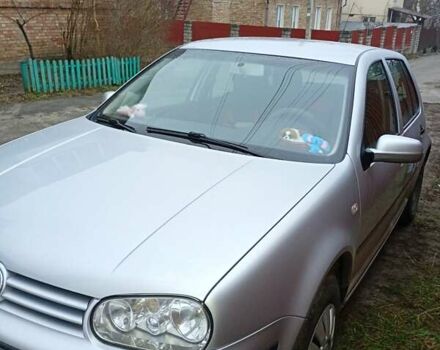 Серый Фольксваген Гольф, объемом двигателя 1.39 л и пробегом 299 тыс. км за 4500 $, фото 5 на Automoto.ua