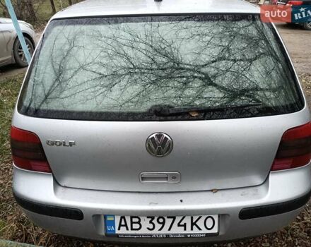 Серый Фольксваген Гольф, объемом двигателя 1.39 л и пробегом 235 тыс. км за 4000 $, фото 12 на Automoto.ua
