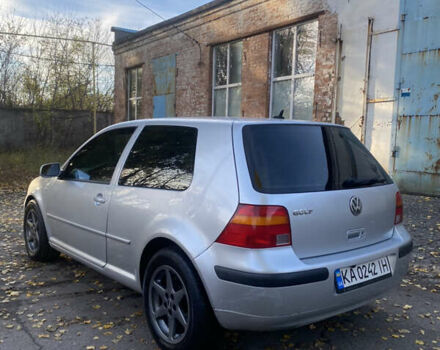Серый Фольксваген Гольф, объемом двигателя 1.9 л и пробегом 320 тыс. км за 3750 $, фото 4 на Automoto.ua