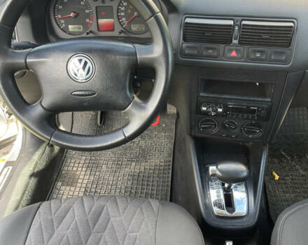 Фольксваген Гольф 2001 в Хмельницком на Automoto.ua Серый Фольксваген Гольф, объемом двигателя 1.6 л и пробегом 230 тыс. км за 4350 $, фото 7 на Automoto.ua