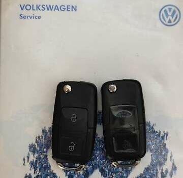 Серый Фольксваген Гольф, объемом двигателя 1.6 л и пробегом 246 тыс. км за 4950 $, фото 8 на Automoto.ua