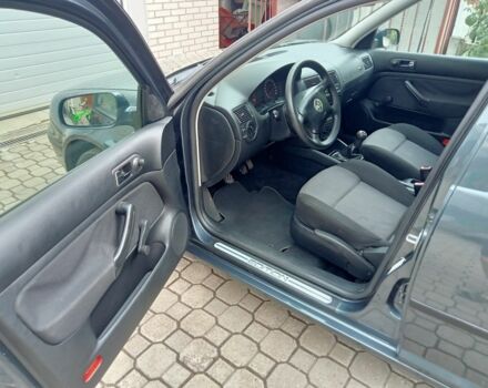 Сірий Фольксваген Гольф, об'ємом двигуна 1.6 л та пробігом 260 тис. км за 3950 $, фото 9 на Automoto.ua