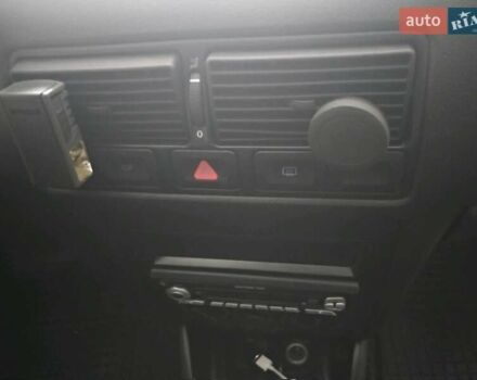 Серый Фольксваген Гольф, объемом двигателя 1.6 л и пробегом 232 тыс. км за 4600 $, фото 12 на Automoto.ua