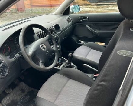 Серый Фольксваген Гольф, объемом двигателя 1.4 л и пробегом 239 тыс. км за 3800 $, фото 2 на Automoto.ua