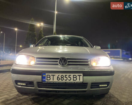 Сірий Фольксваген Гольф, об'ємом двигуна 1.6 л та пробігом 200 тис. км за 2800 $, фото 4 на Automoto.ua