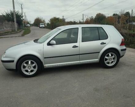 Фольксваген Гольф 2001 у Вінниці на Automoto.ua Сірий Фольксваген Гольф, об'ємом двигуна 1.39 л та пробігом 207 тис. км за 4000 $, фото 1 на Automoto.ua