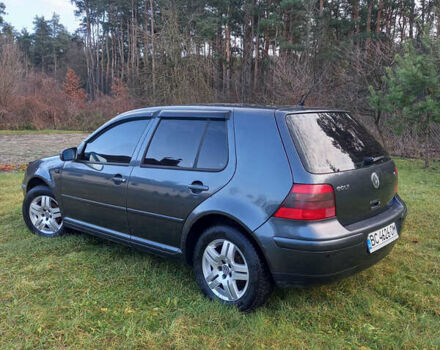 Серый Фольксваген Гольф, объемом двигателя 1.6 л и пробегом 320 тыс. км за 4200 $, фото 5 на Automoto.ua