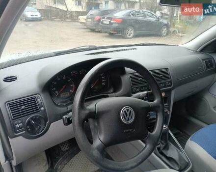 Серый Фольксваген Гольф, объемом двигателя 1.39 л и пробегом 235 тыс. км за 4000 $, фото 7 на Automoto.ua