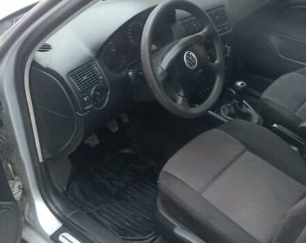 Серый Фольксваген Гольф, объемом двигателя 1.6 л и пробегом 324 тыс. км за 4150 $, фото 27 на Automoto.ua