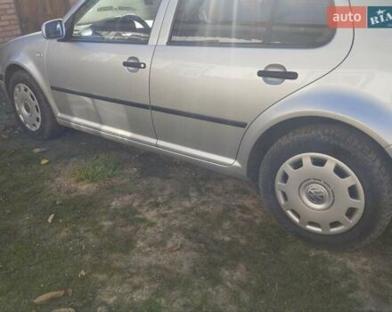 Серый Фольксваген Гольф, объемом двигателя 1.6 л и пробегом 105 тыс. км за 5200 $, фото 5 на Automoto.ua