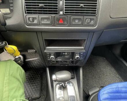 Сірий Фольксваген Гольф, об'ємом двигуна 1.6 л та пробігом 133 тис. км за 6500 $, фото 8 на Automoto.ua