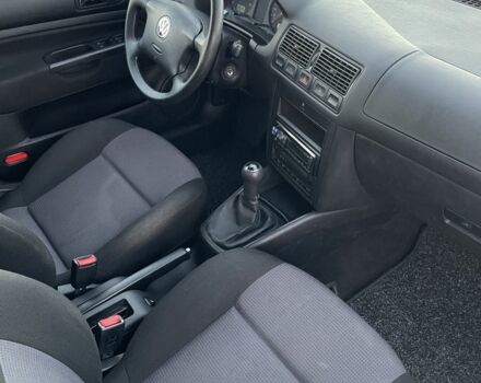 Сірий Фольксваген Гольф, об'ємом двигуна 1.6 л та пробігом 154 тис. км за 4900 $, фото 21 на Automoto.ua