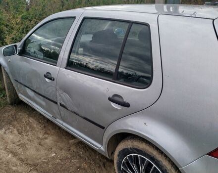 Серый Фольксваген Гольф, объемом двигателя 1.6 л и пробегом 315 тыс. км за 2500 $, фото 4 на Automoto.ua