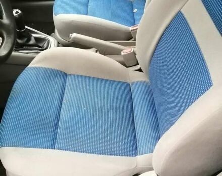 Сірий Фольксваген Гольф, об'ємом двигуна 1.39 л та пробігом 155 тис. км за 3999 $, фото 15 на Automoto.ua