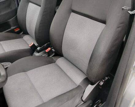 Серый Фольксваген Гольф, объемом двигателя 1.39 л и пробегом 225 тыс. км за 3599 $, фото 10 на Automoto.ua