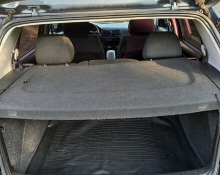 Серый Фольксваген Гольф, объемом двигателя 1.6 л и пробегом 320 тыс. км за 4200 $, фото 11 на Automoto.ua