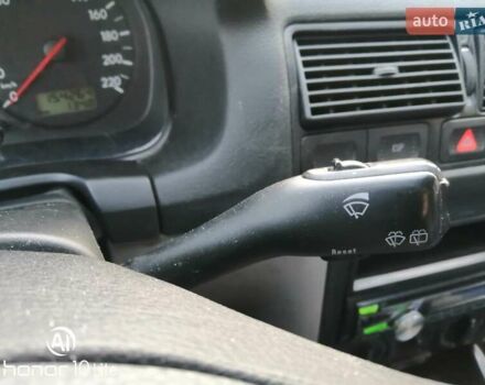 Сірий Фольксваген Гольф, об'ємом двигуна 1.39 л та пробігом 155 тис. км за 3999 $, фото 25 на Automoto.ua