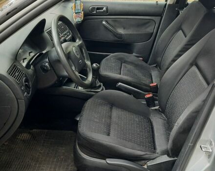 Сірий Фольксваген Гольф, об'ємом двигуна 1.9 л та пробігом 307 тис. км за 2000 $, фото 3 на Automoto.ua