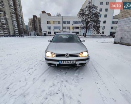 Серый Фольксваген Гольф, объемом двигателя 1.9 л и пробегом 350 тыс. км за 4550 $, фото 1 на Automoto.ua