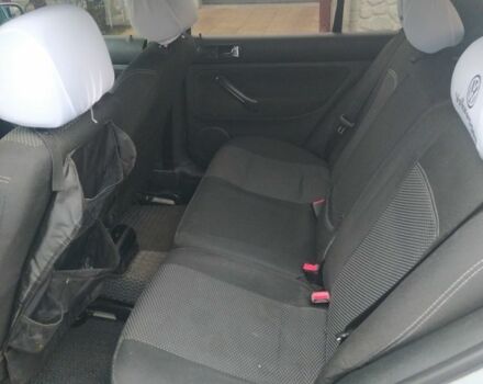 Серый Фольксваген Гольф, объемом двигателя 1.4 л и пробегом 209 тыс. км за 4250 $, фото 6 на Automoto.ua