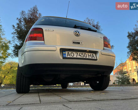 Серый Фольксваген Гольф, объемом двигателя 1.6 л и пробегом 260 тыс. км за 4400 $, фото 15 на Automoto.ua
